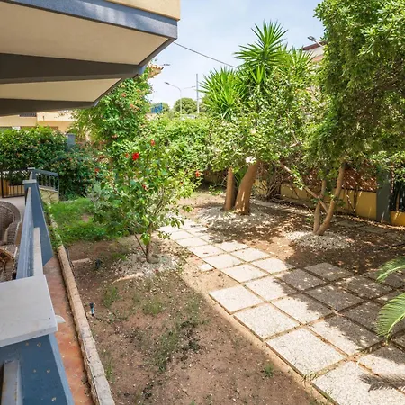 דירה Appartmenti In Centro Vicini - Pomelia מרינה די רגוזה