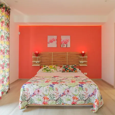 Appartmenti In Centro Vicini - Pomelia Lägenhet