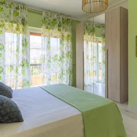 Appartmenti In Centro Vicini - Pomelia דירה מרינה די רגוזה