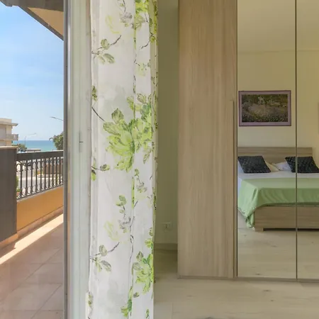 Lägenhet Appartmenti In Centro Vicini - Pomelia *