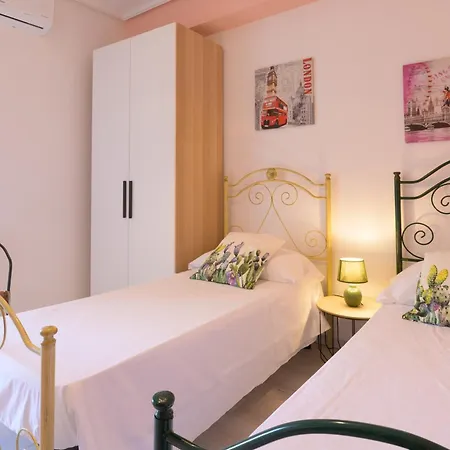 Appartmenti In Centro Vicini - Pomelia דירה *